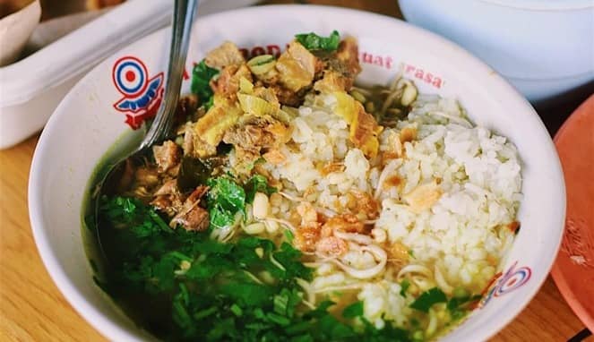 Soto Pak Syamsul Pasar Kolombo