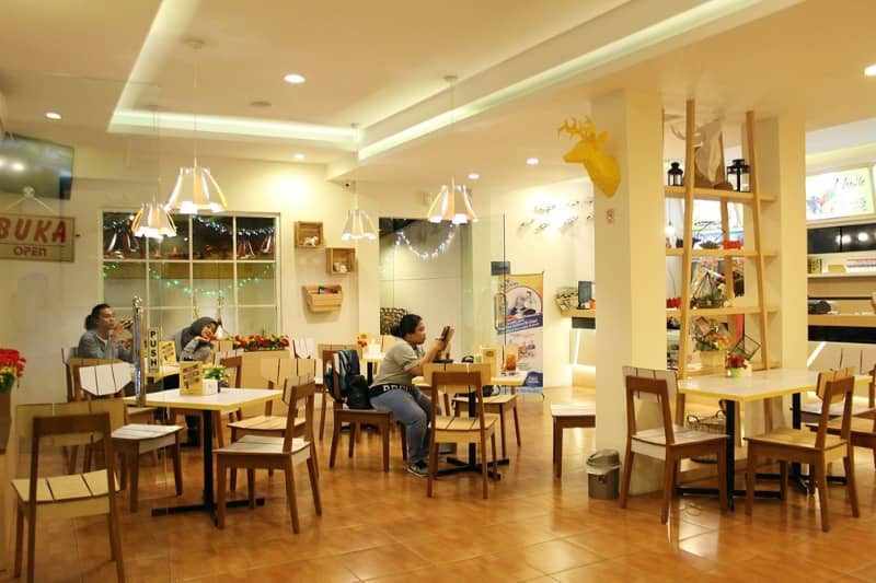 papertown di malang