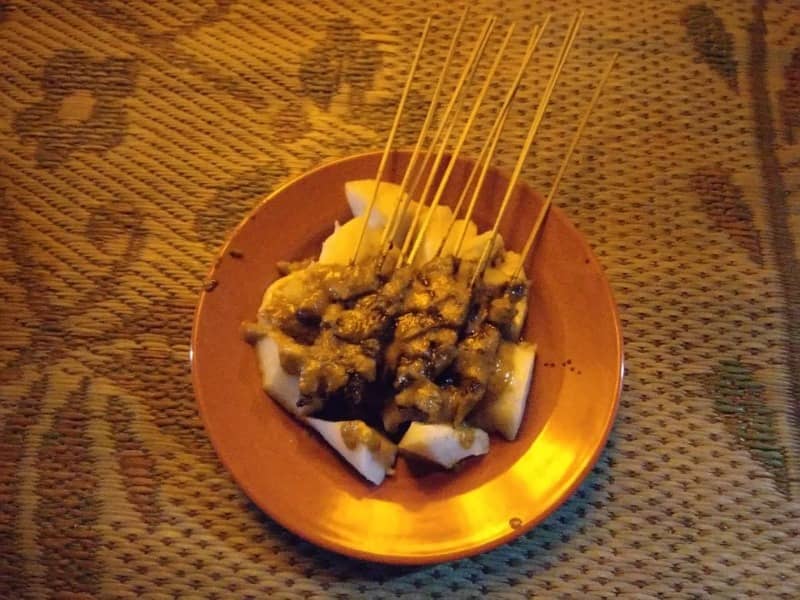 sate kelinci telaga sarangan