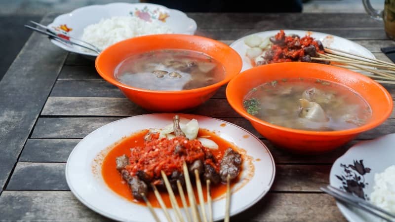 sate plecing mak lukluk bali