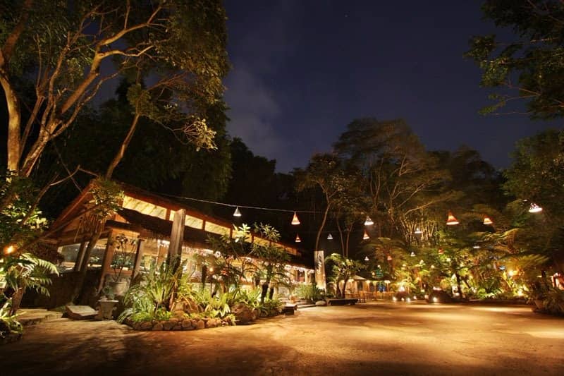 restaurant kampung daun