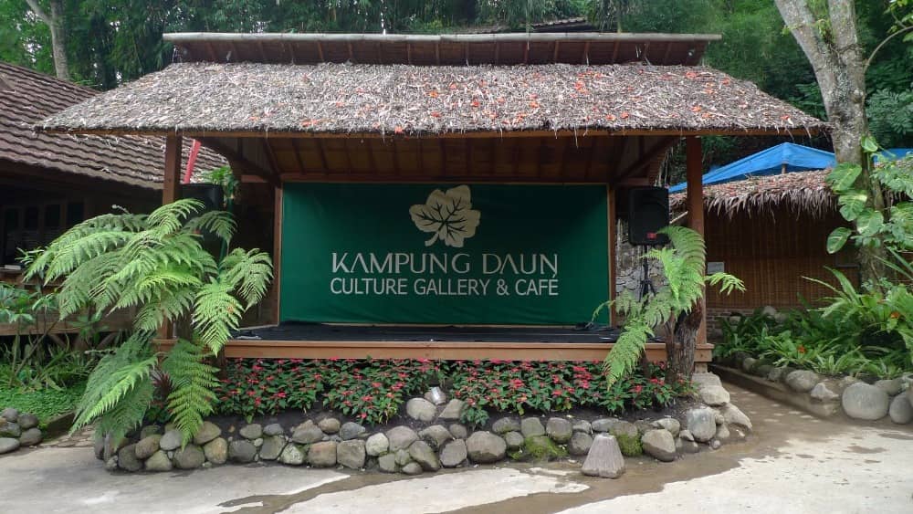 restaurant kampung daun