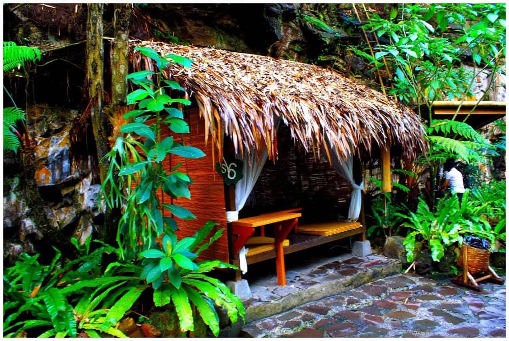 restaurant kampung daun