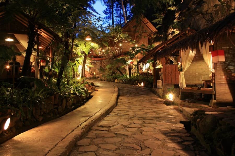 restaurant kampung daun
