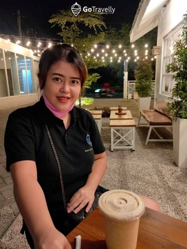 Cafe terkenal di Surabaya