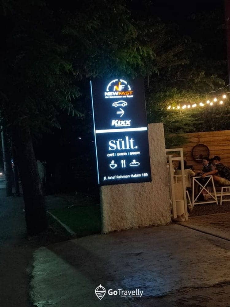 Tempat Nongkrong Baru dan Hits di Surabaya Timur Sult Cafe