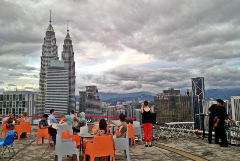 heli lounge bar