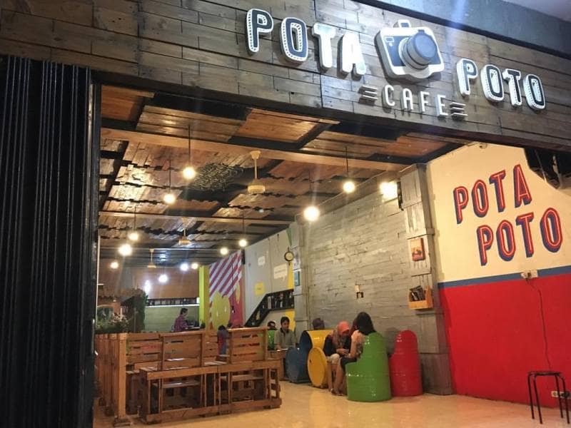 pota poto cafe