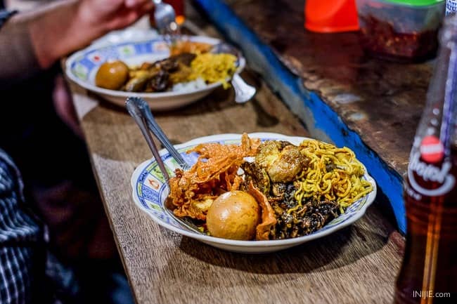 warung nasi cumi