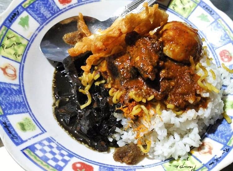 warung nasi cumi
