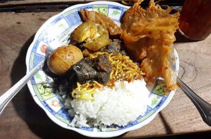 warung nasi cumi