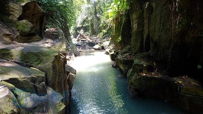 Air terjun Kanto Lampo