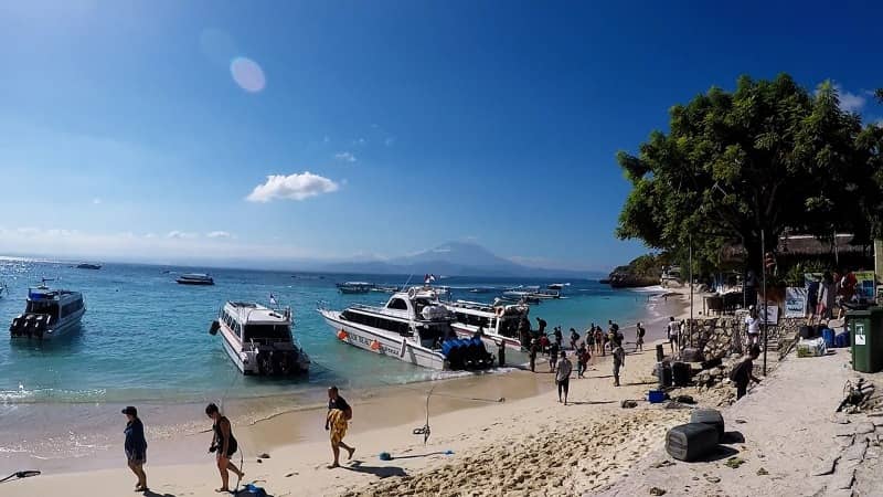 wisata di nusa lembongan