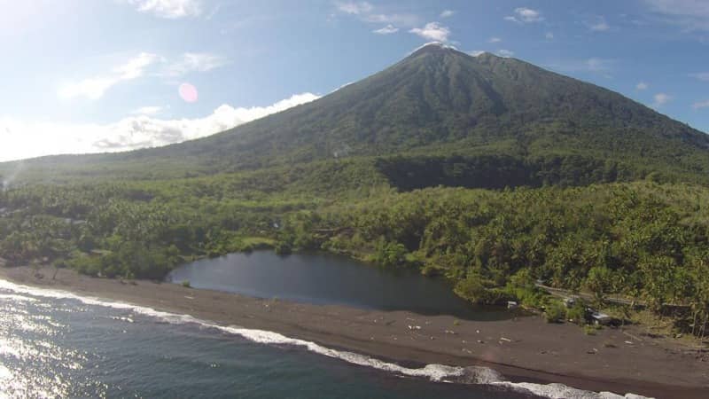 danau tolire besar