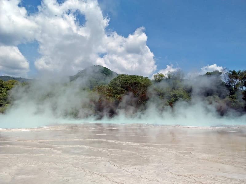 danau suoh lampung