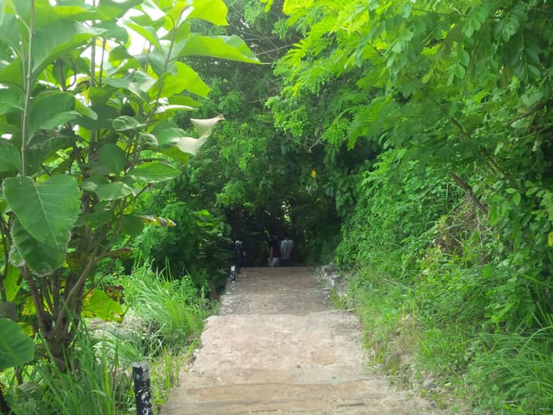 pantai gunung payung