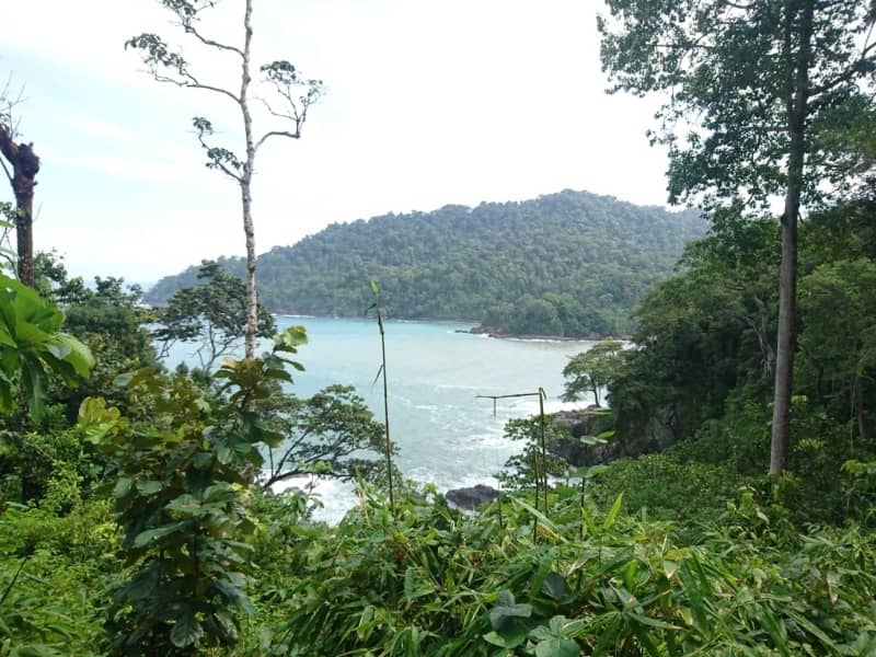 pantai teluk ijo banyuwangi