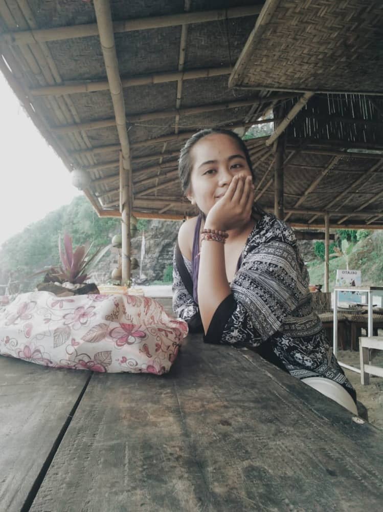 pantai melasti bali