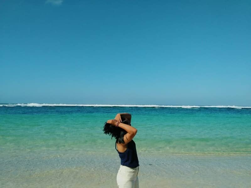 pantai melasti bali