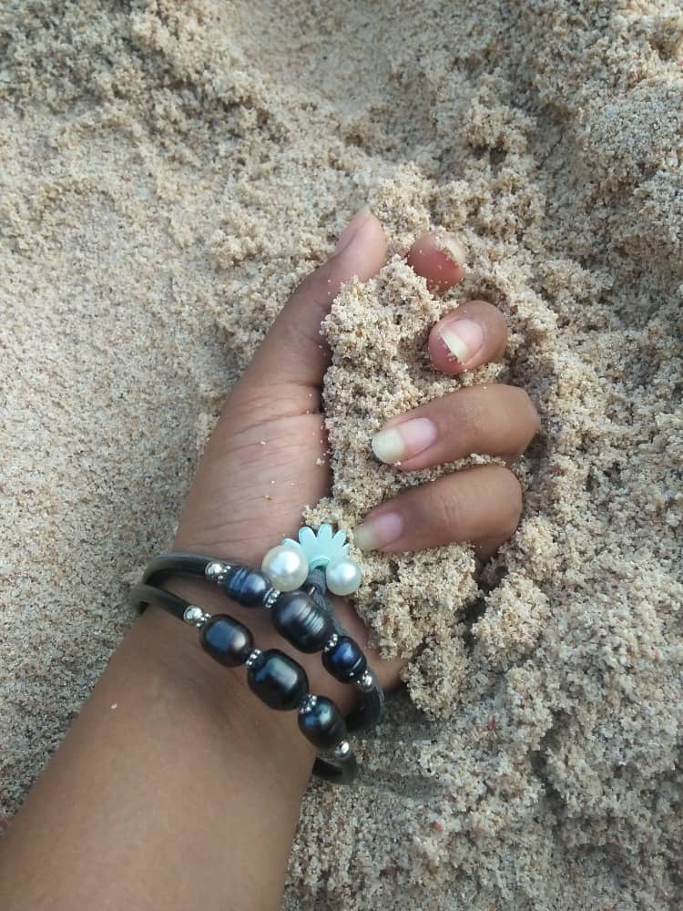 pantai melasti bali
