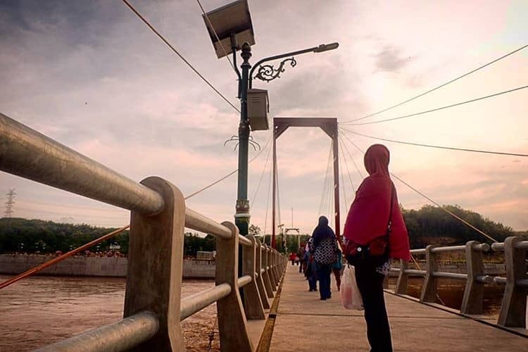 bendungan kamijoro sungai progo
