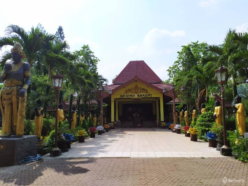 vihara bunda tidur mojokerto
