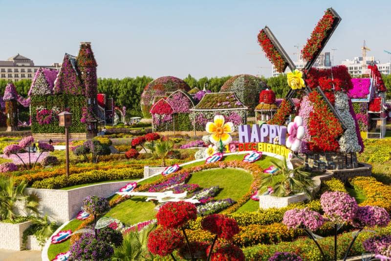 dubai miracle garden